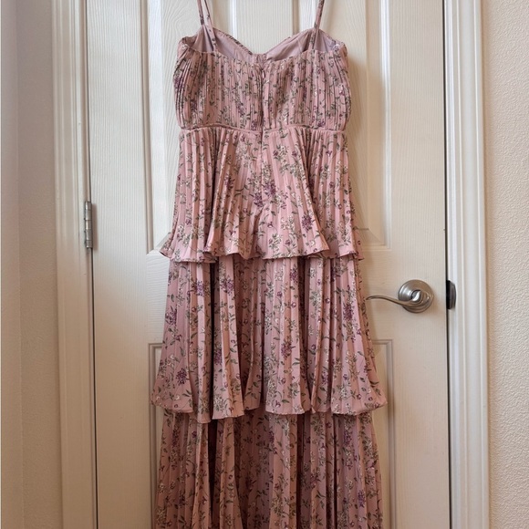 Lulu's Cascading Floral Midi Tiered spaghetti strap Floral Dress Small - Picture 6 of 14